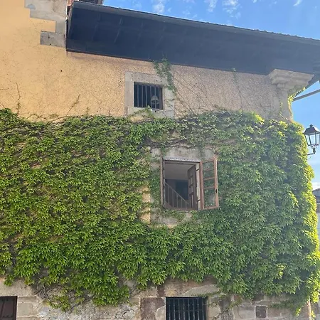 Gaudi *