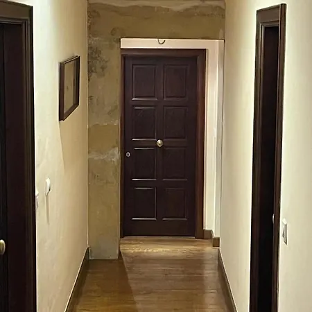 Gaudi * קומיאס